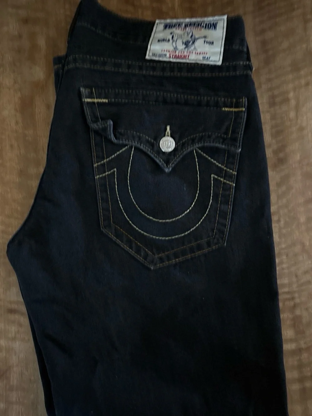 True religion- Classic bootcut Straight Fit